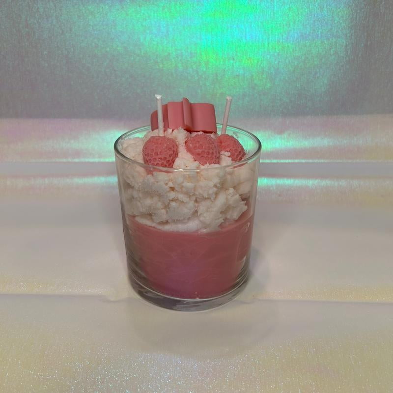 Strawberry Soy Candle – Fresh Fruit Scented, Non-Toxic Soy Wax for Cozy Room Decor | Relaxing Sweet Candle with Lavender Undertones